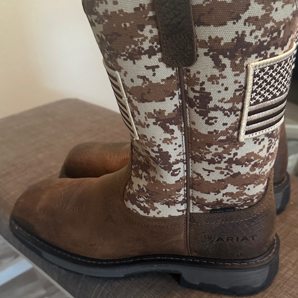 Ariat Steel Toe Brown Suede Boots with Tan & Brown Camo Shaft